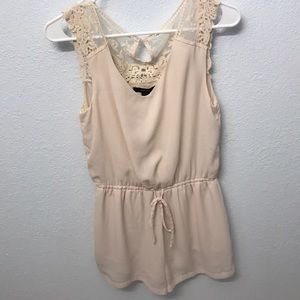 Forever 21 Romper Size Small Off White